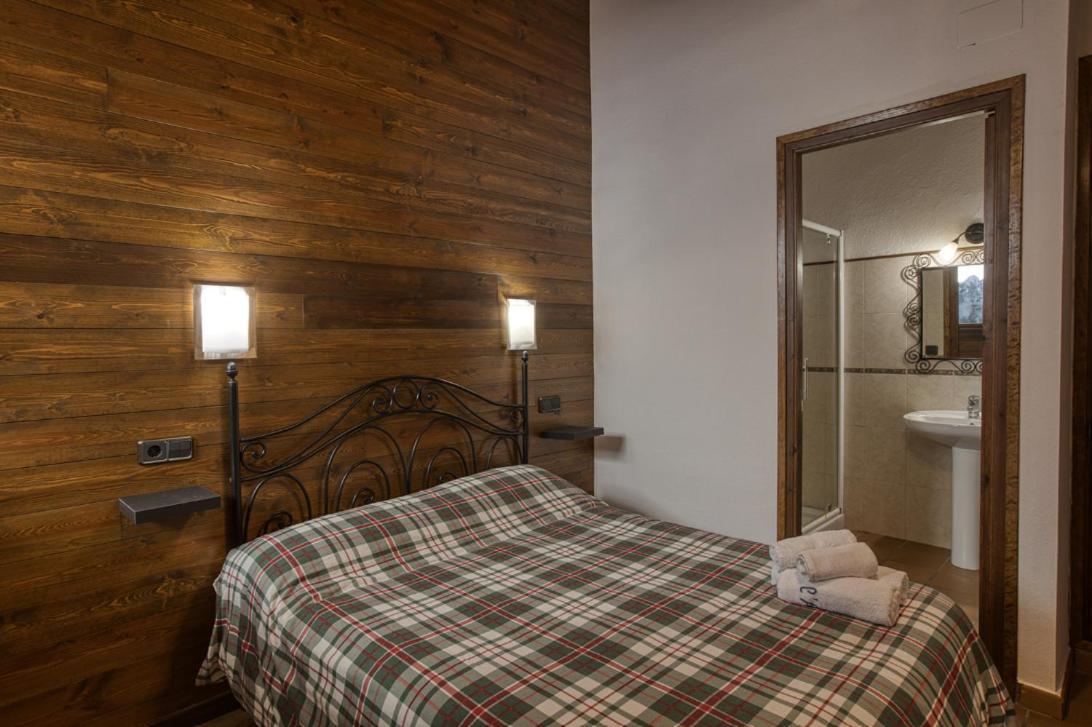 Nastura Casa Rural L'Art Vendégház Rupit Kültér fotó